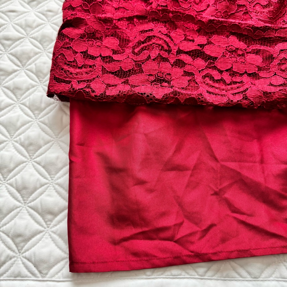 David's Bridal Red Lace Strapless Sweetheart Neckline Mini Dress Size 8 - Picture 10 of 11